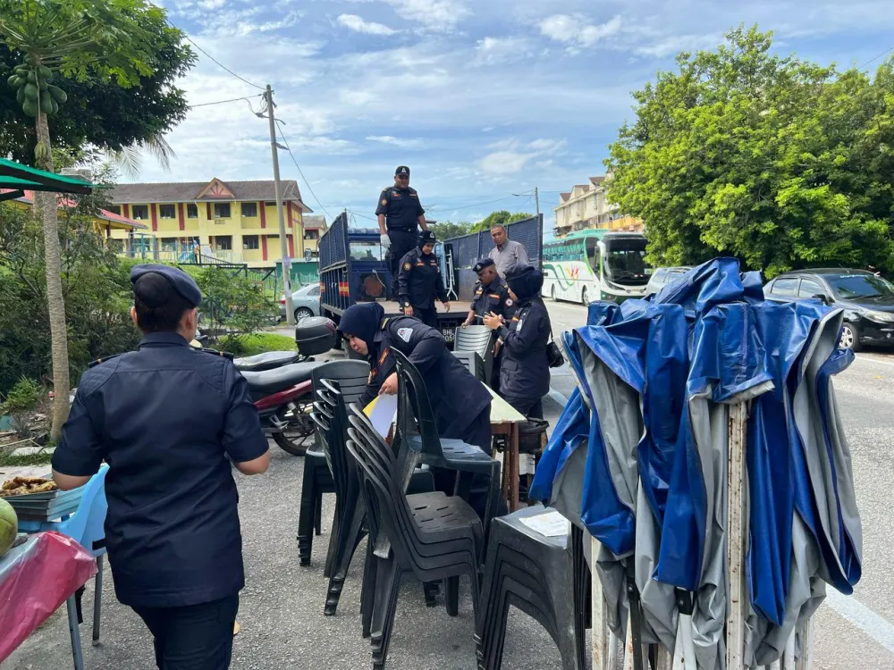OPERASI BERSEPADU PENJUALAN TANPA KEBENARAN  DIAMBIL TINDAKAN